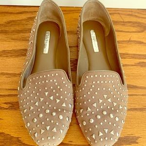 BCBG flats, gently worn size 6 women’s shoe